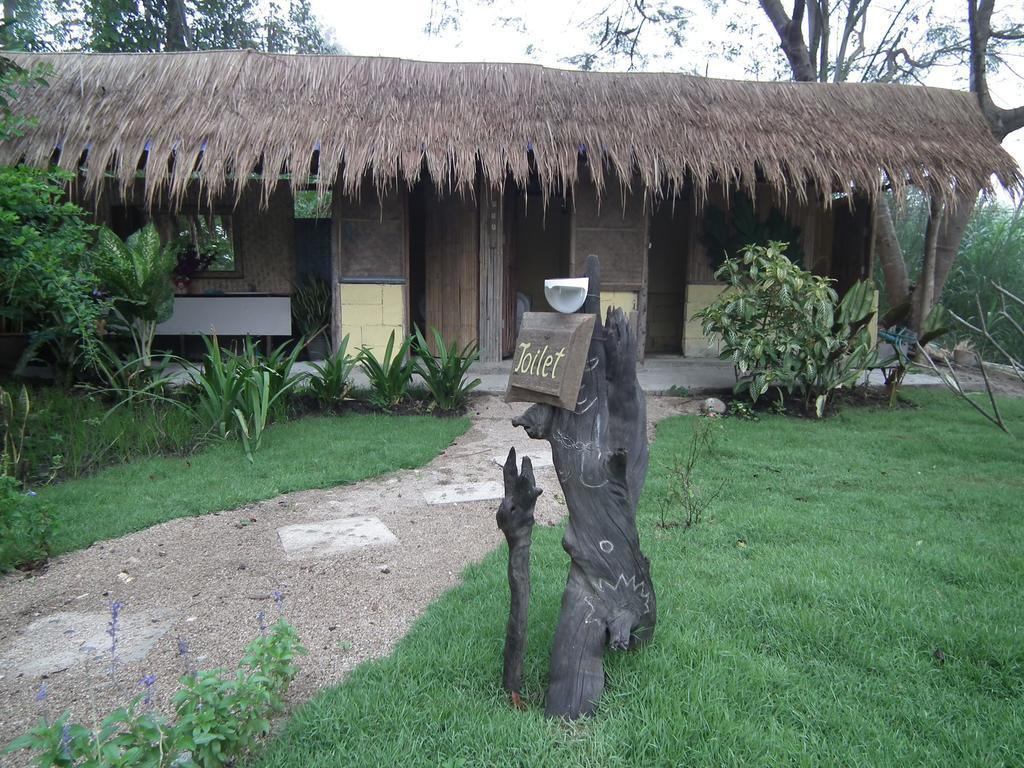 Pai Bamboo Hut Hotel Екстериор снимка